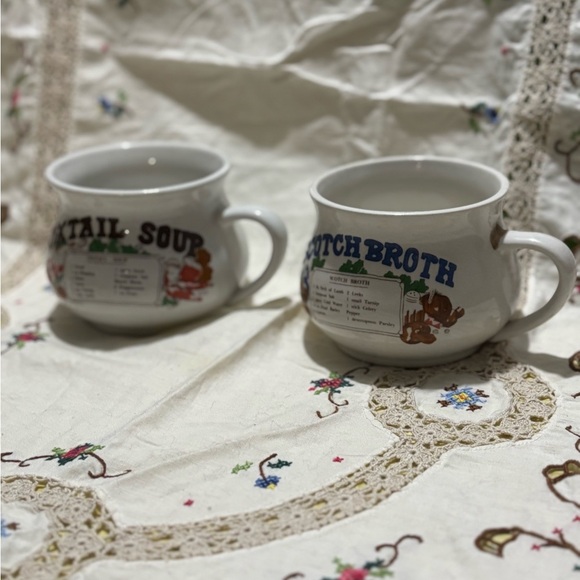 Vintage Soup Mugs with Recipe Design - Picture 2 of 11